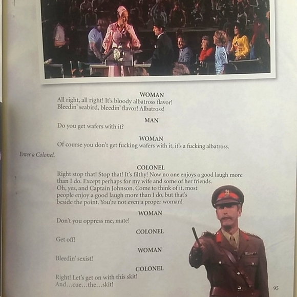 Monty Python LIVE Softcover Book 2009 - Picture 12 of 17